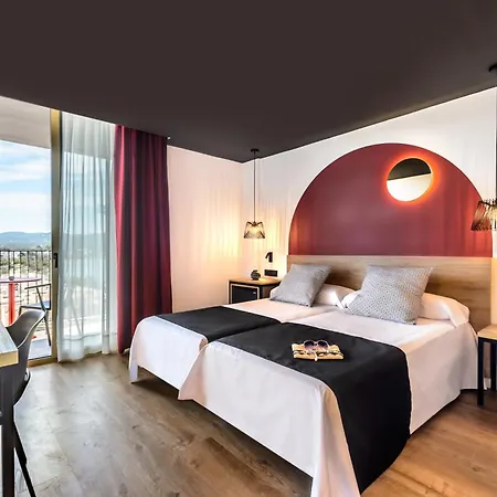 Vibra District - Adults Only Hotel 4*